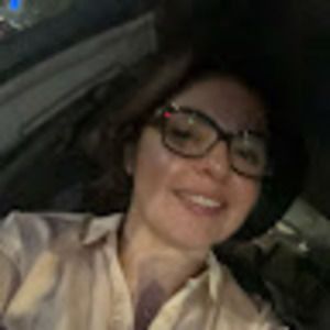 Meet your Posher, Cintya